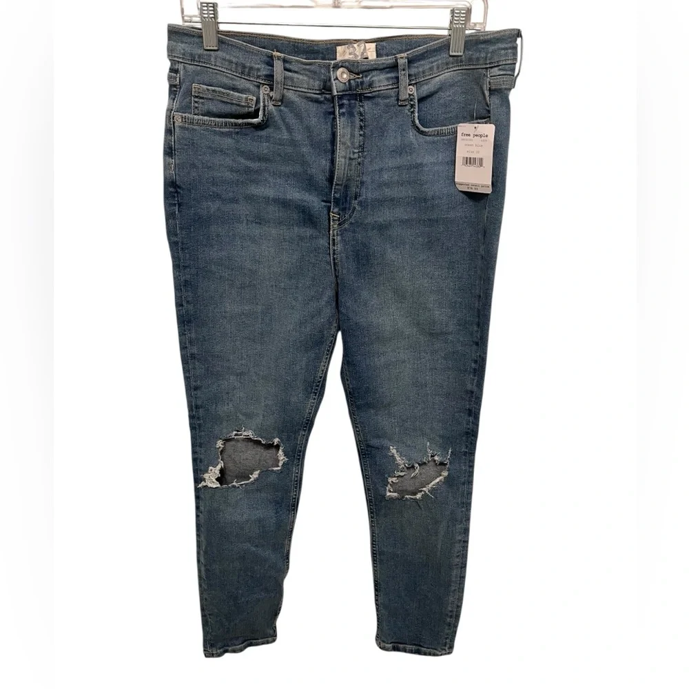 🤗 Free People Ocean Blue Denim Jeans - Picture 2 of 4